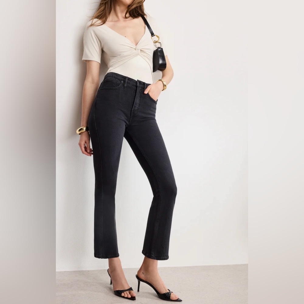 Good American Cropped Kick Flare Jeans – Women’s Size 0/25